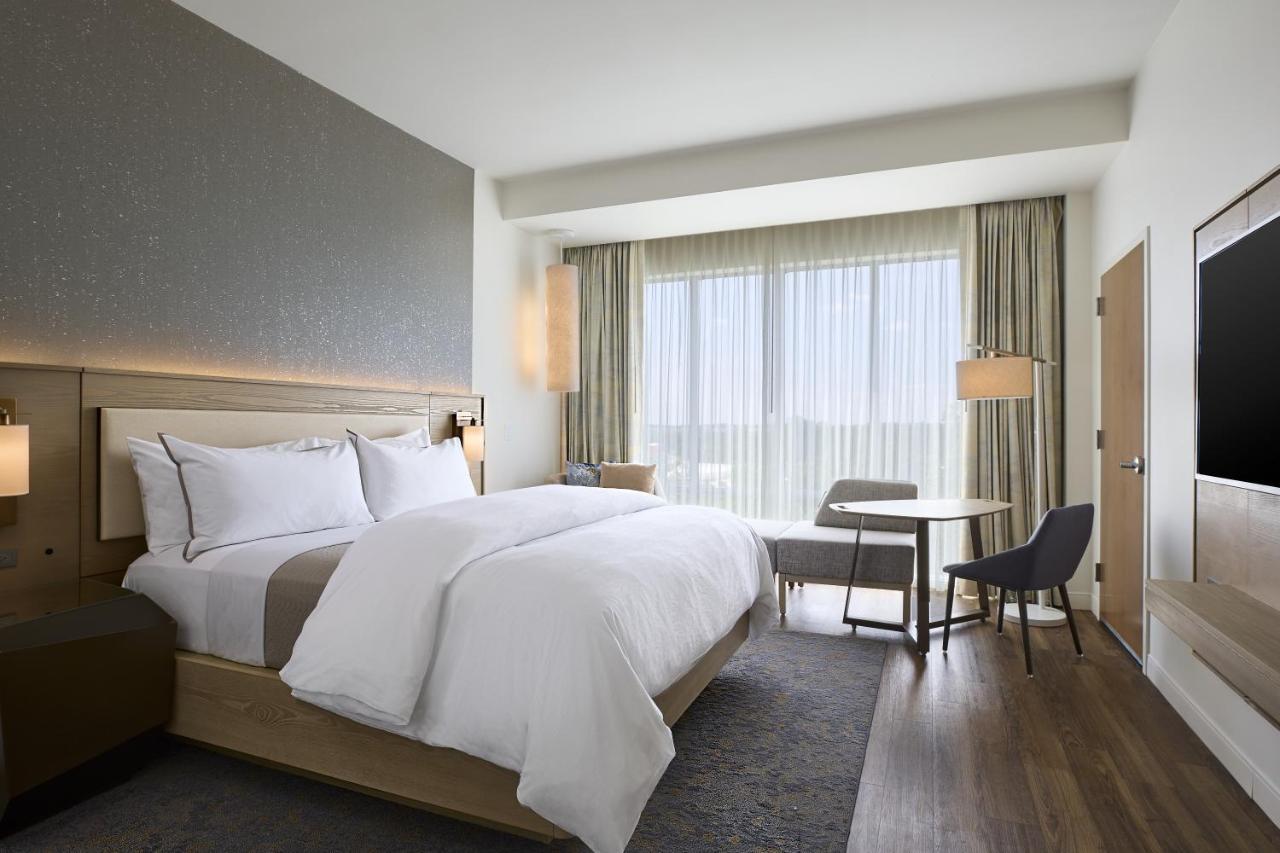 ホテル The Westin Raleigh-Durham Airport エクステリア 写真