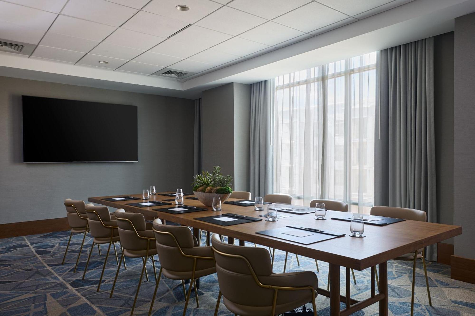 ホテル The Westin Raleigh-Durham Airport エクステリア 写真