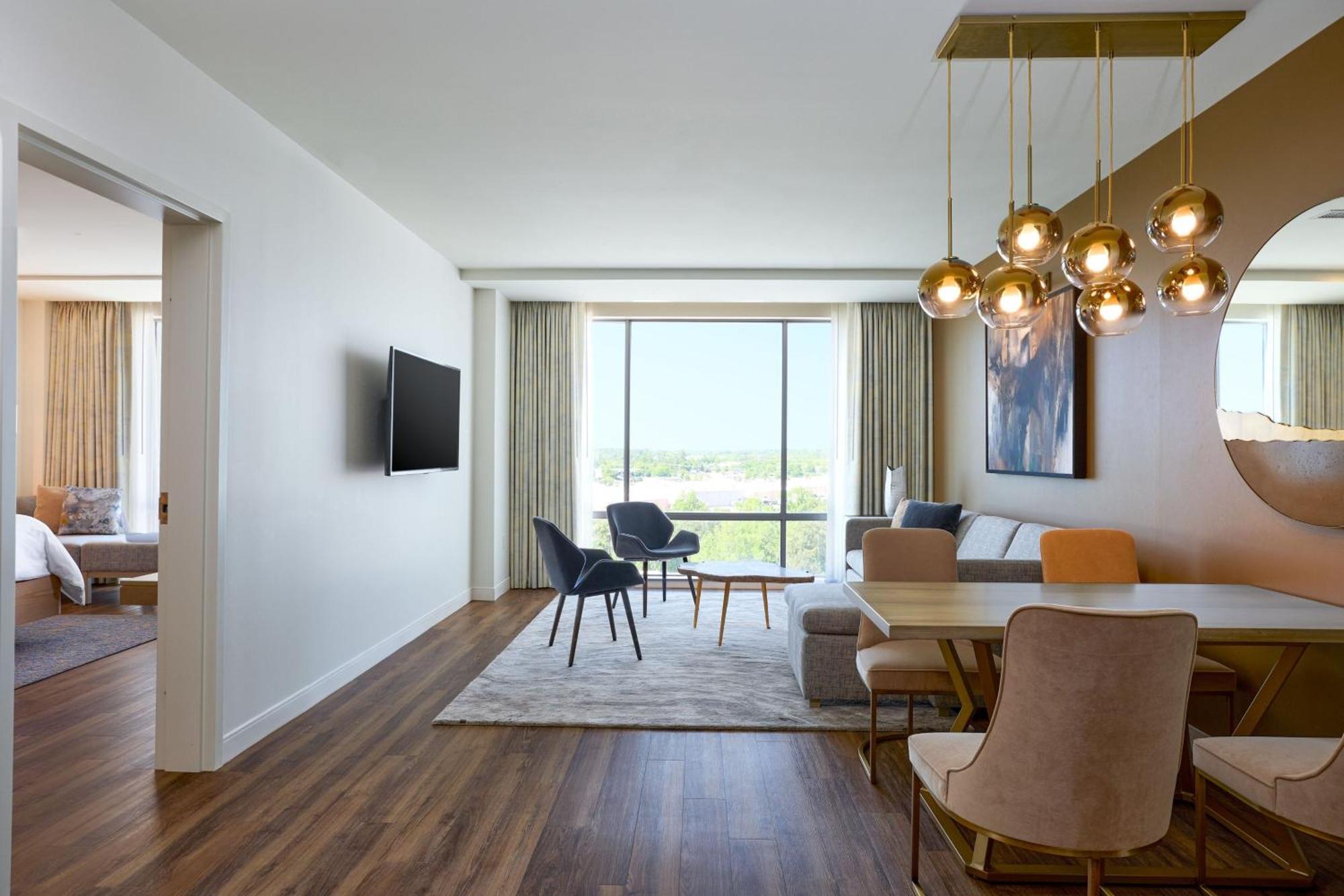 ホテル The Westin Raleigh-Durham Airport エクステリア 写真