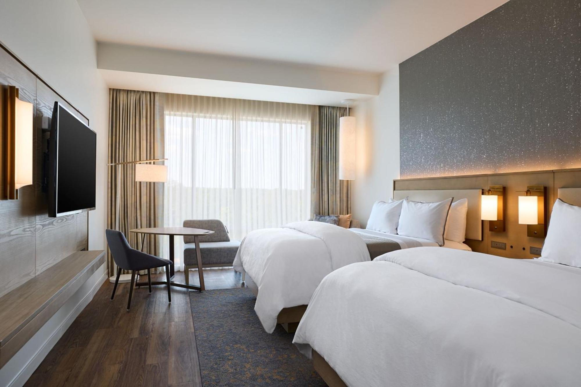 ホテル The Westin Raleigh-Durham Airport エクステリア 写真