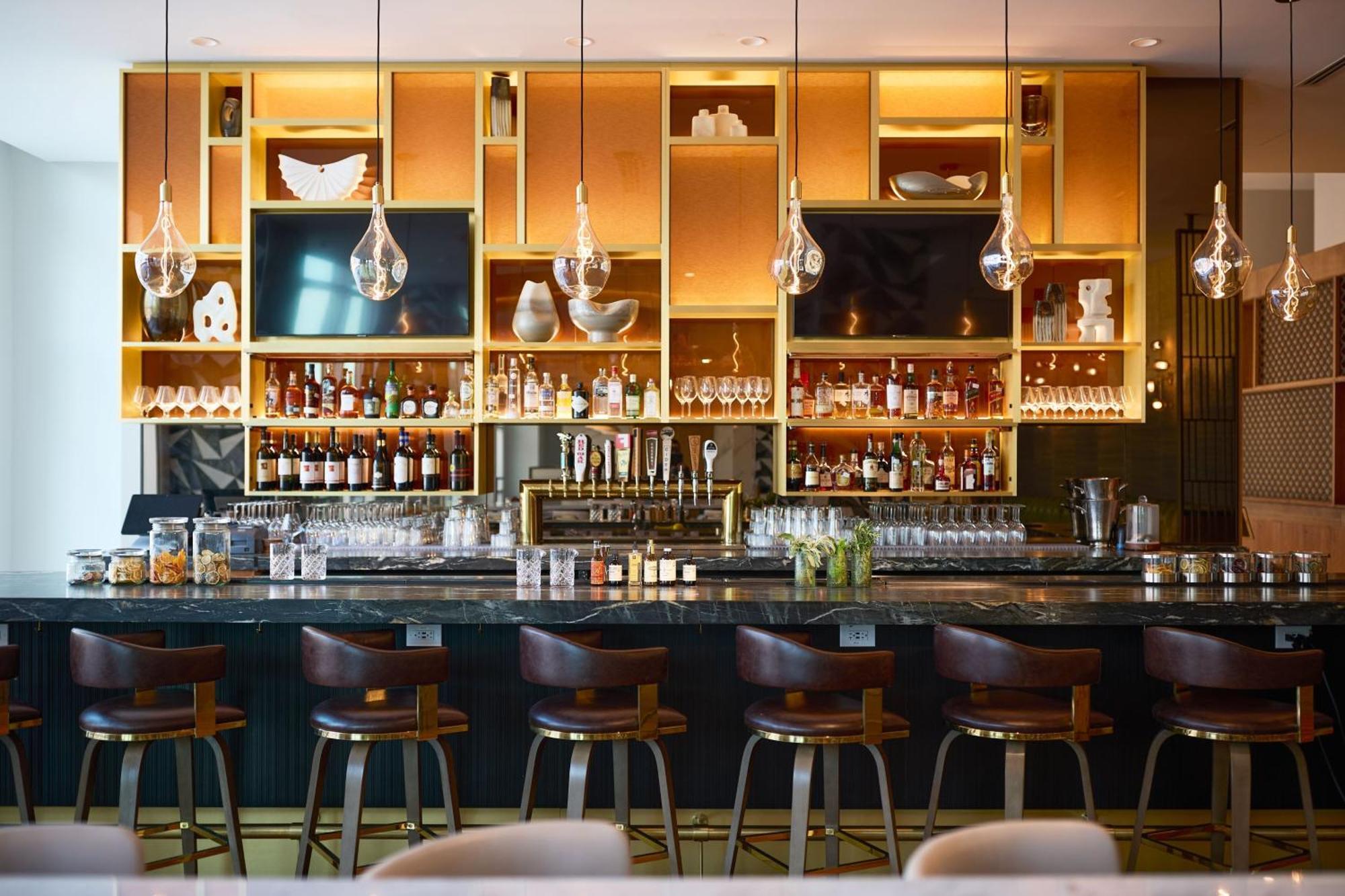 ホテル The Westin Raleigh-Durham Airport エクステリア 写真