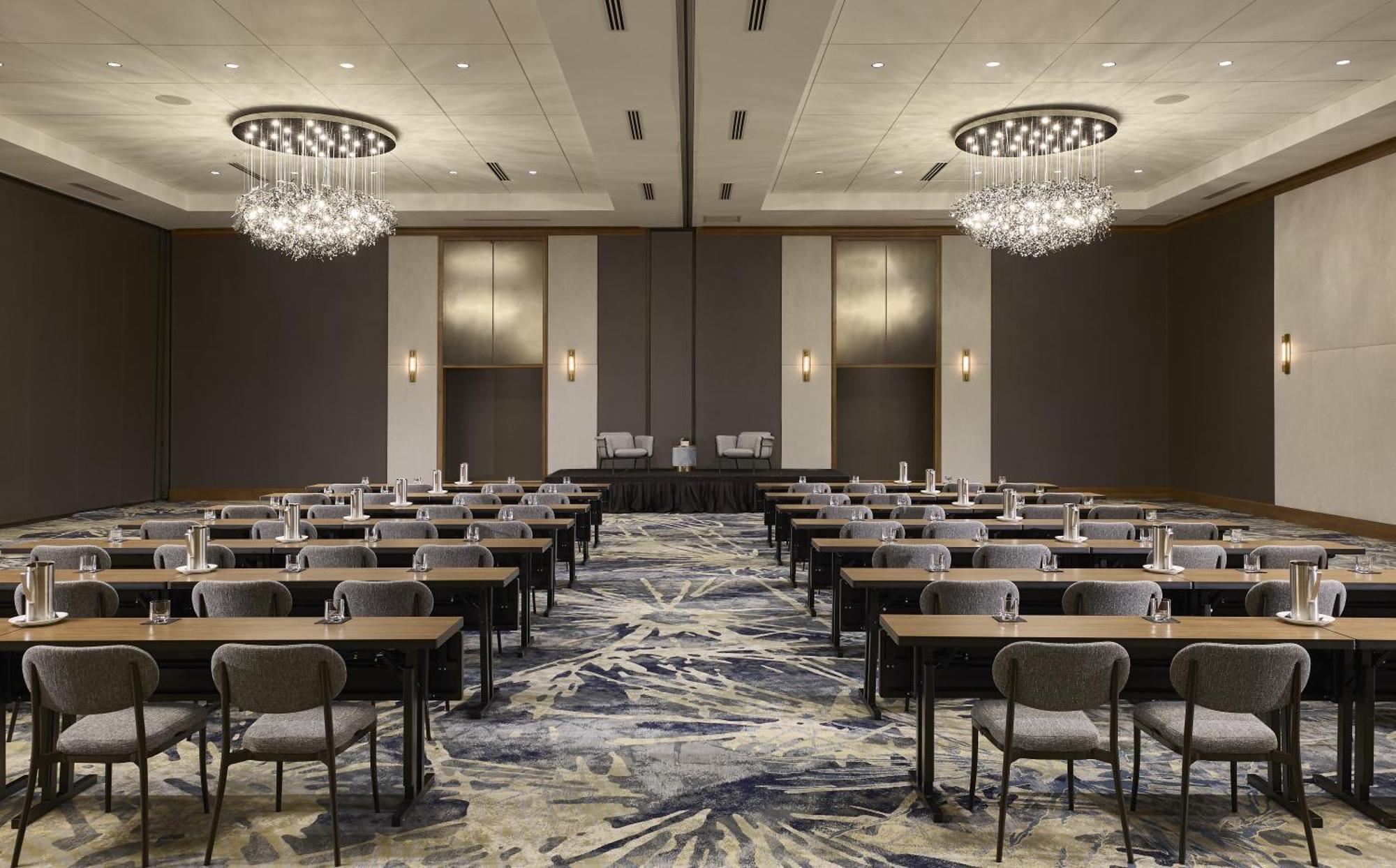 ホテル The Westin Raleigh-Durham Airport エクステリア 写真