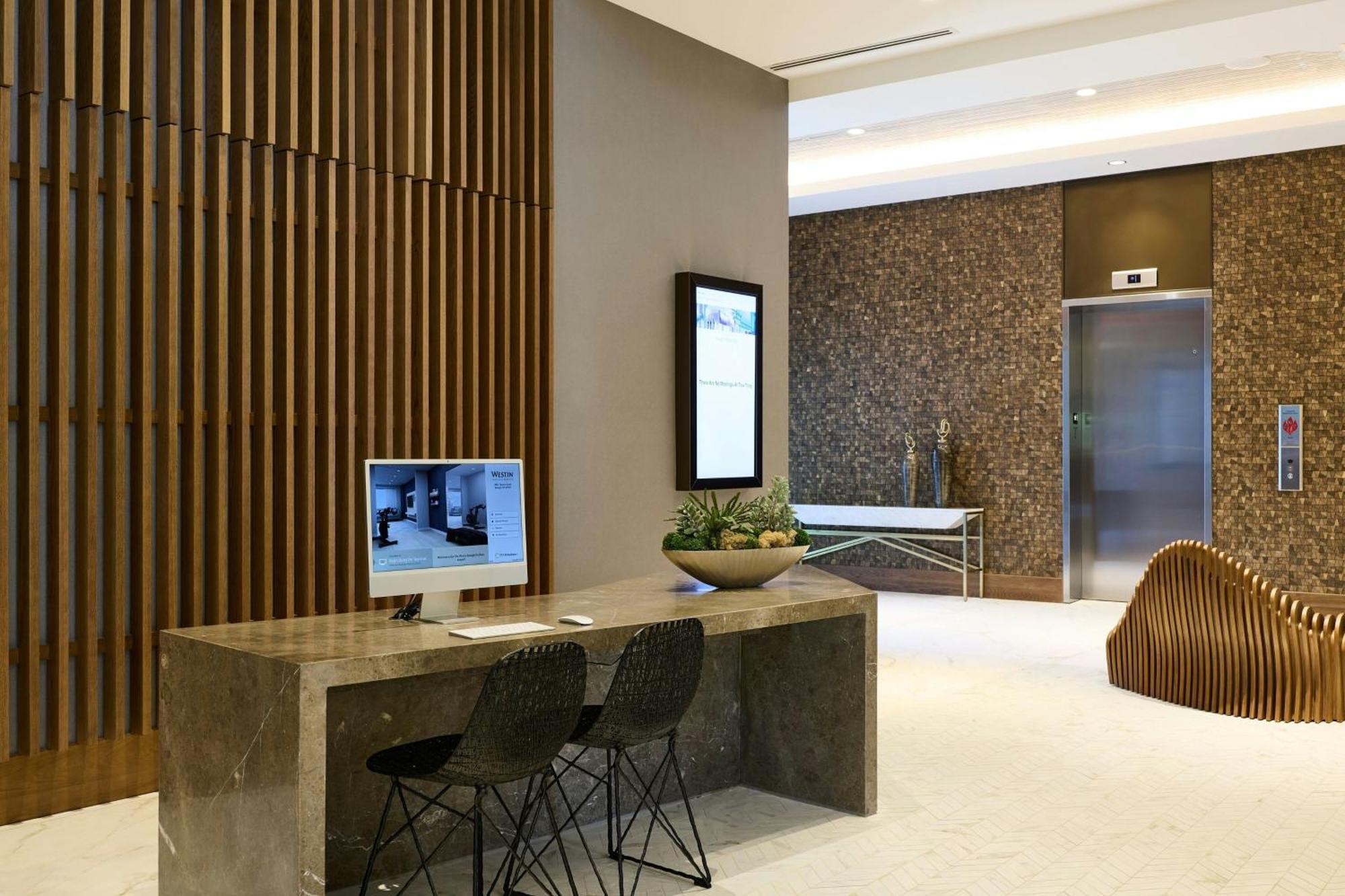 ホテル The Westin Raleigh-Durham Airport エクステリア 写真